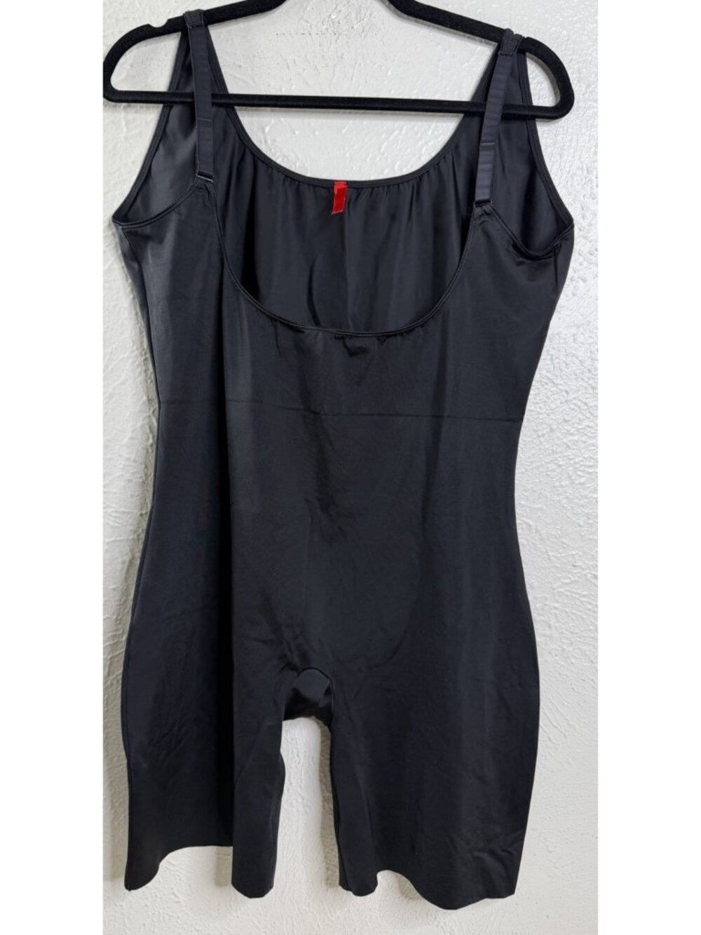 Spanx Slimplicity 2X Open Bust Mid Thigh Bodysuit Black Shapewear EUC